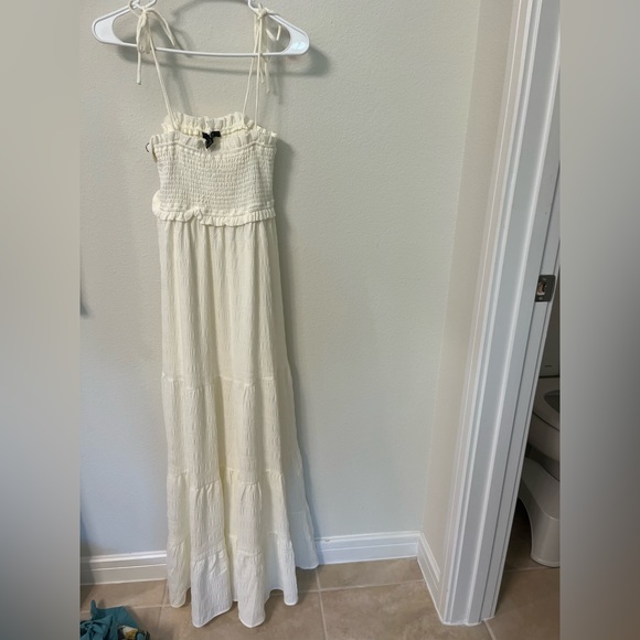 Forever 21 white long dress in size small - Picture 1 of 3